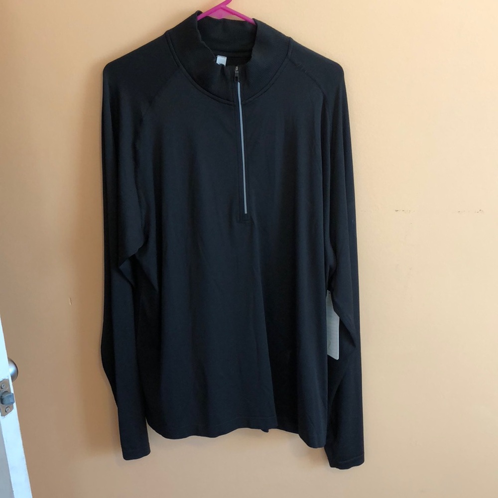 Men’s Lululemon sweater
